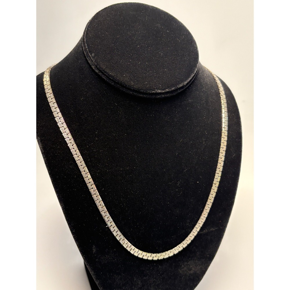 Necklace Offset Rectangle Chain Pattern Unique Retro‎ Silver Tone - Picture 2 of 8